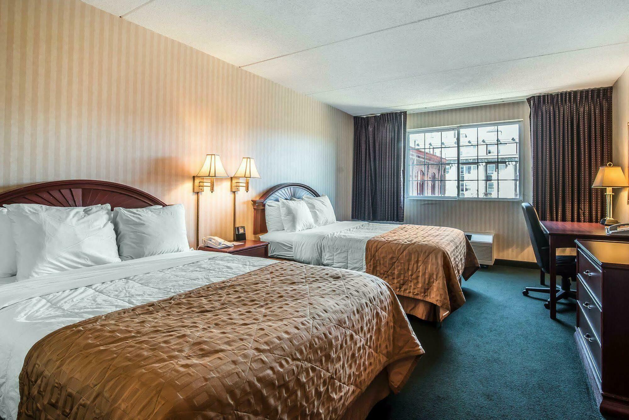 The Marx Hotel - Downtown - University Area Oneonta Ngoại thất bức ảnh